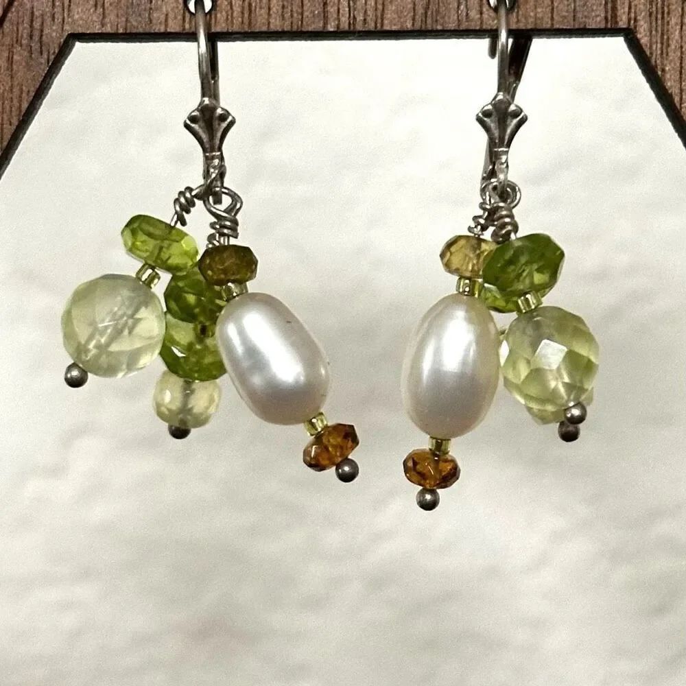 Sterling silver pearl green crystal earrings